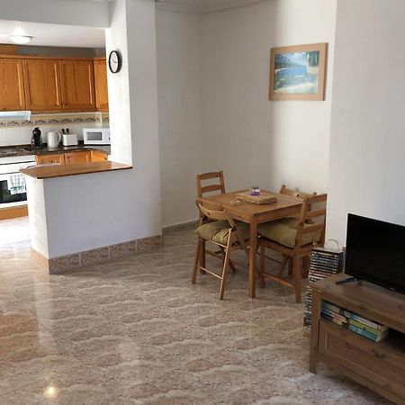 Torrevieja, La Torreta Ground Floor Apartment With Large Private Patio Garden Экстерьер фото