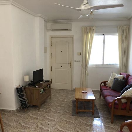 Torrevieja, La Torreta Ground Floor Apartment With Large Private Patio Garden Экстерьер фото