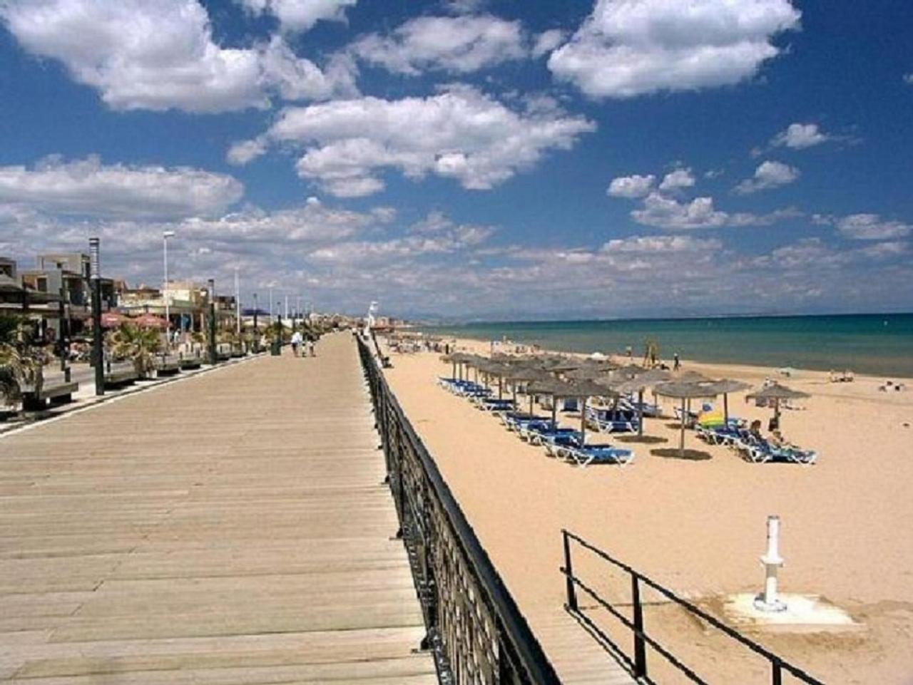 Torrevieja, La Torreta Ground Floor Apartment With Large Private Patio Garden Экстерьер фото